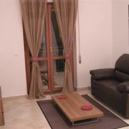 Appt Marinella Mare Ii * Πίτσο